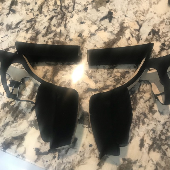 Michael Kors suede sandals Size 10 - Picture 2 of 5